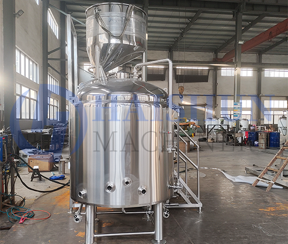 7BBL Sudhaus mit Trichter