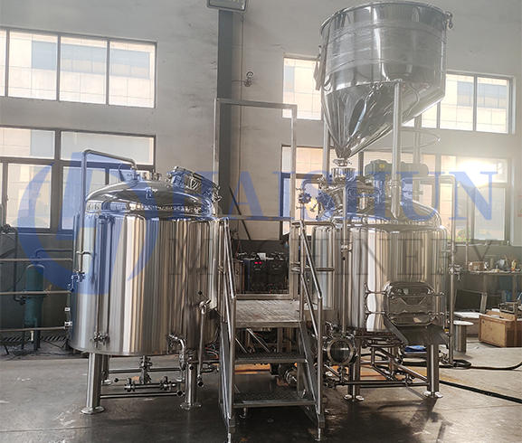 7BBL Sudhaus mit Trichter